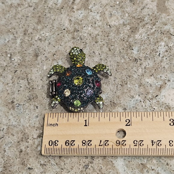 Hematite Turtle Tortoise Muticolor Crystal Rhinestone Stretch Ring - Picture 6 of 6